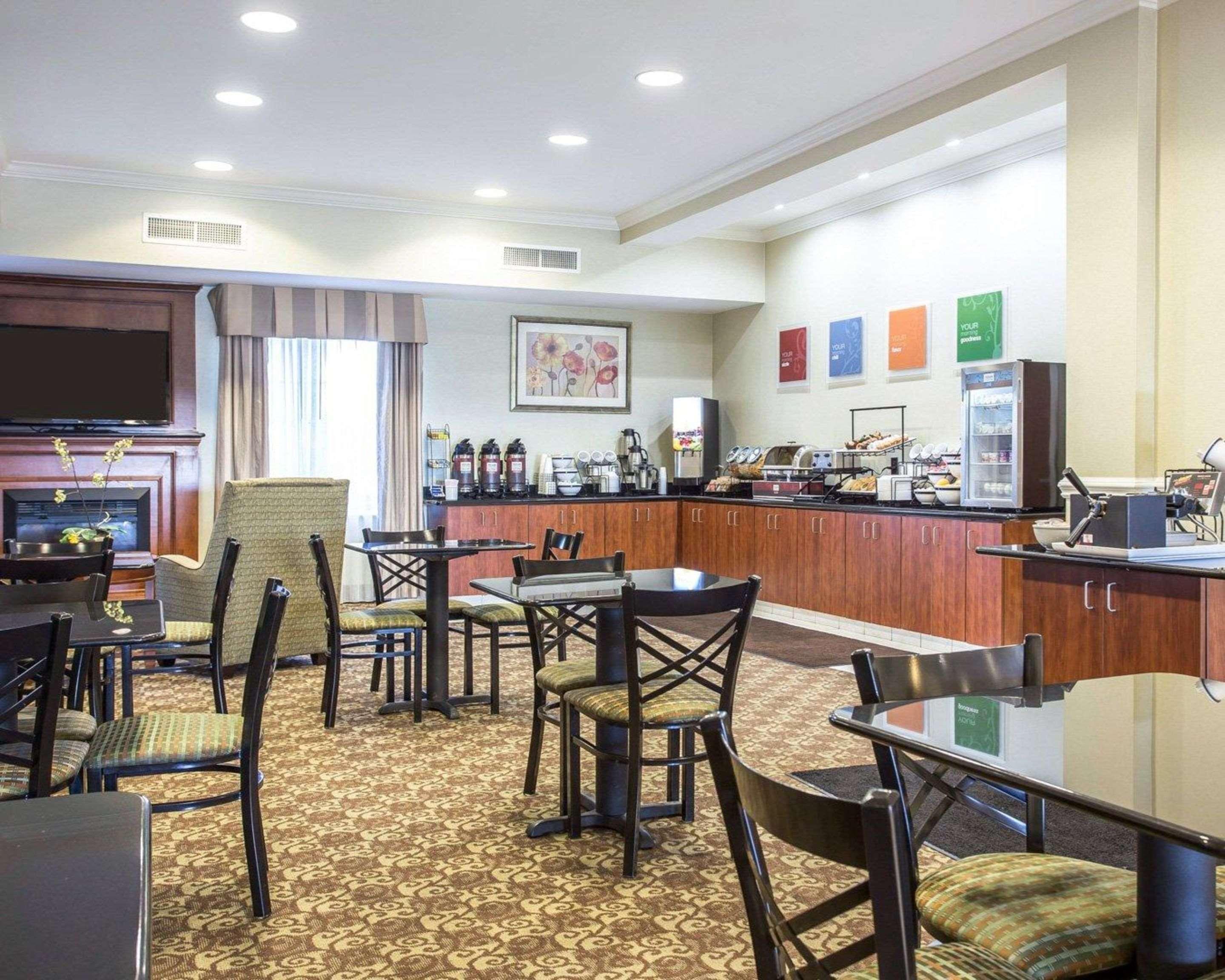 Comfort Inn & Suites Orangeburg Exteriör bild